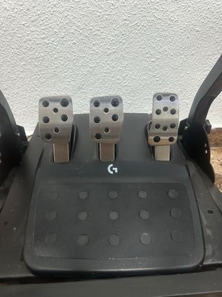Volante Logitech G923 PS5, Xbox y PC