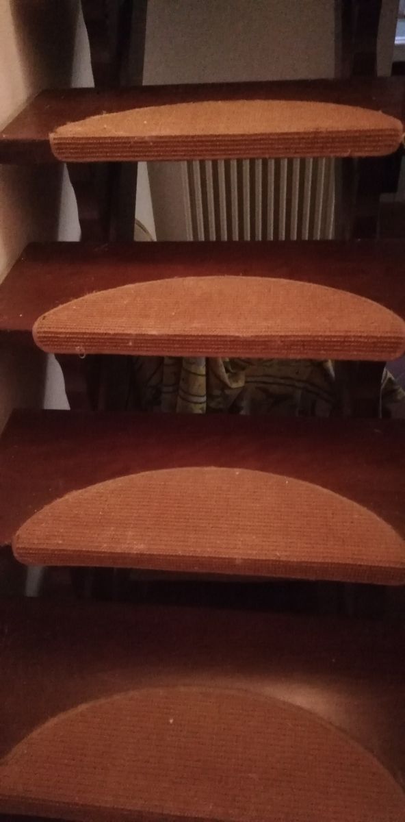 Tappetini antiscivolo per scala 12 pz