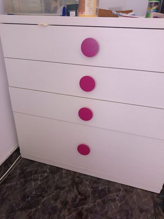 Cassettiera in legno per bambini (da ritirare)