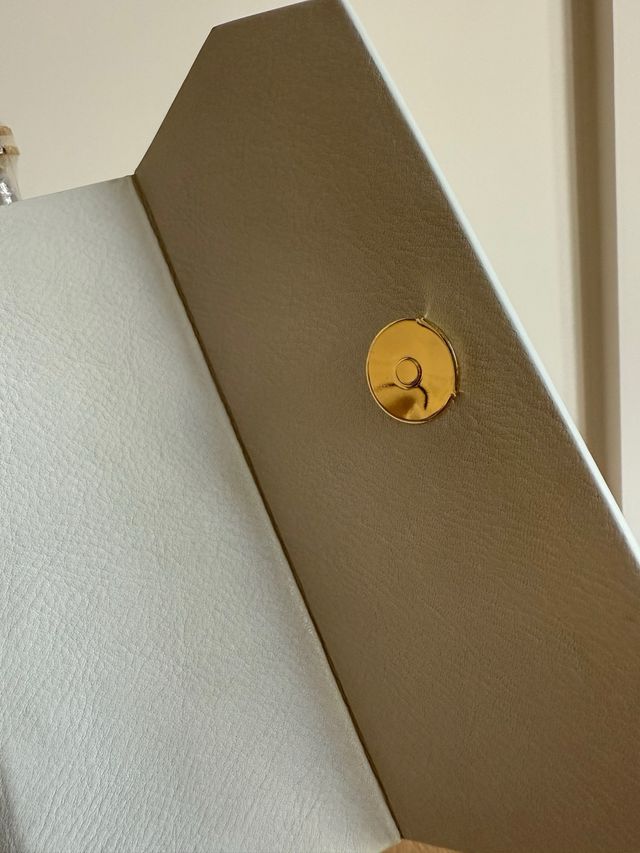 Bolso blanco OKHTEIN 