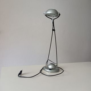 Lampada da tavolo design moderno