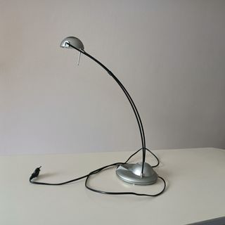 Lampada da tavolo design moderno