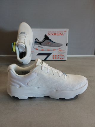 SKECHERS Go Run 7, zapatillas talla 39.5(40EU) 