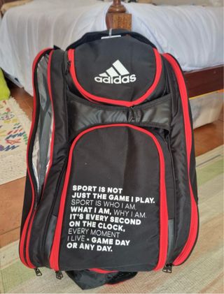 Paletero Adidas Negro y Rojo