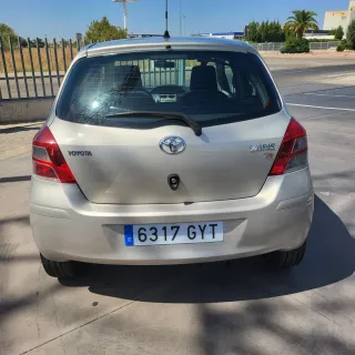 Toyota Yaris 2010