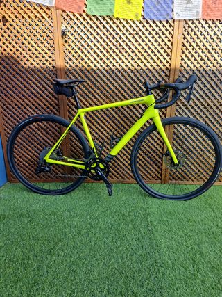 Bicicleta de carretera Cannondale