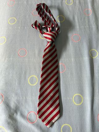 Corbata uniforme SEK