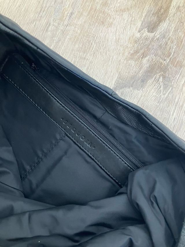 Bolsa Sequoia Negra muy elegante