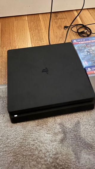 PS4 (PlayStation 4) Negra + 2 Mandos y Juegos