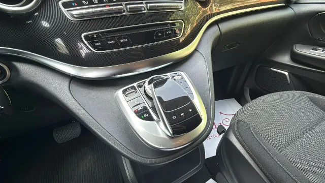 Mercedes-Benz Clase V 220 d Compacto 6 Plazas