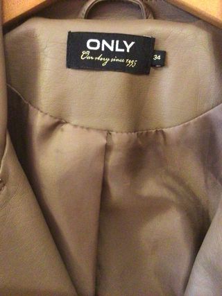 Chaqueta de cuero Only Talla 34