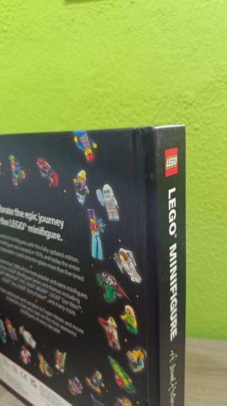 Libro LEGO Minifigure A Visual History New Edition