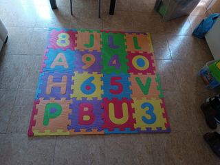 Alfombra Puzzle Goma EVA Números y Letras