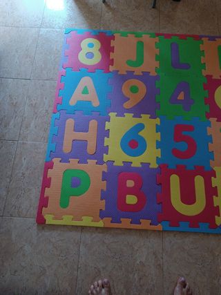 Alfombra Puzzle Goma EVA Números y Letras
