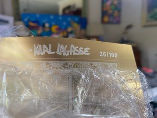 Arte Karl Lagasse One Dollar Gold White