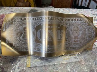 Arte Karl Lagasse One Dollar Gold White