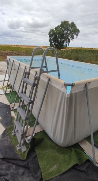 Piscina Bestway 4x2x1,20m