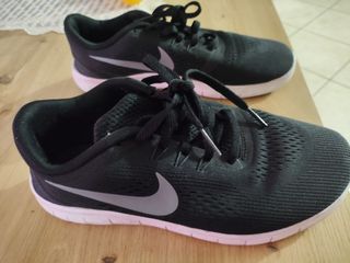 Scarpe Nike nere