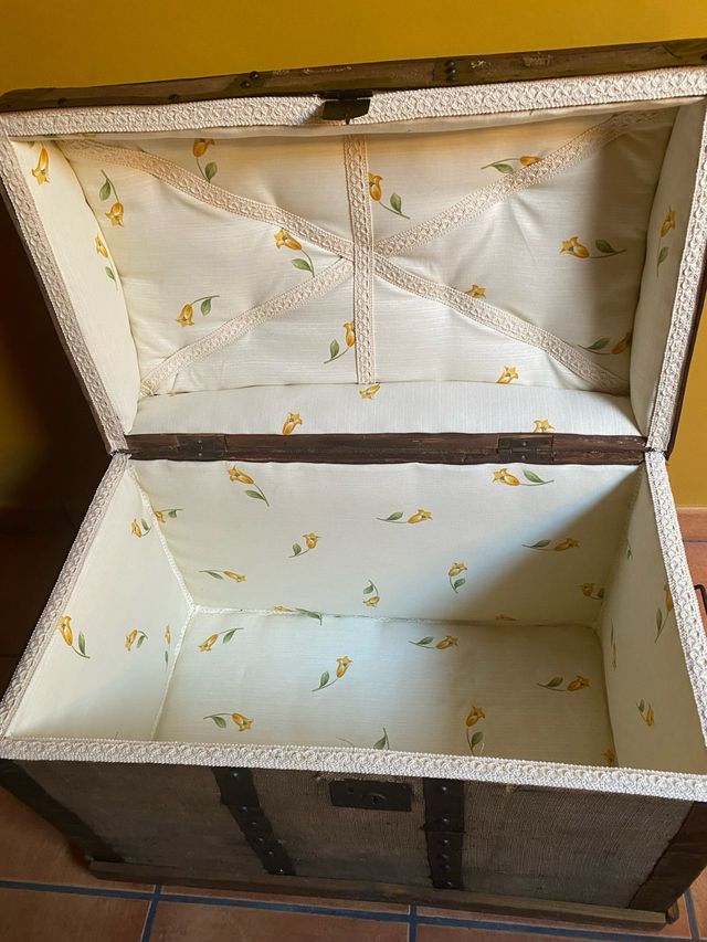 Baúl antiguo restaurado