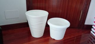 Lote de maceteros de plástico