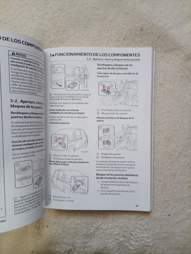 Yaris hybrid guia de usuario 