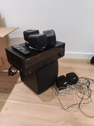 Amplificador Home Cinema Yamaha RX-V367