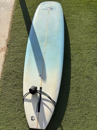 Tabla surf mini malibu 7'8 marca eucaliptus