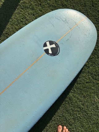 Tabla surf mini malibu 7'8 marca eucaliptus