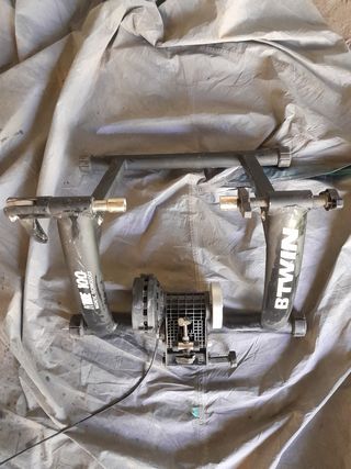 Rodillo Btwin 100 Magnetic Technology