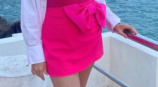 Falda pantalón rosa con lazo