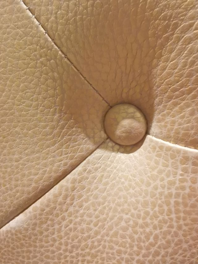 Cabecero Cama 135cm Dorado Piel Sintética