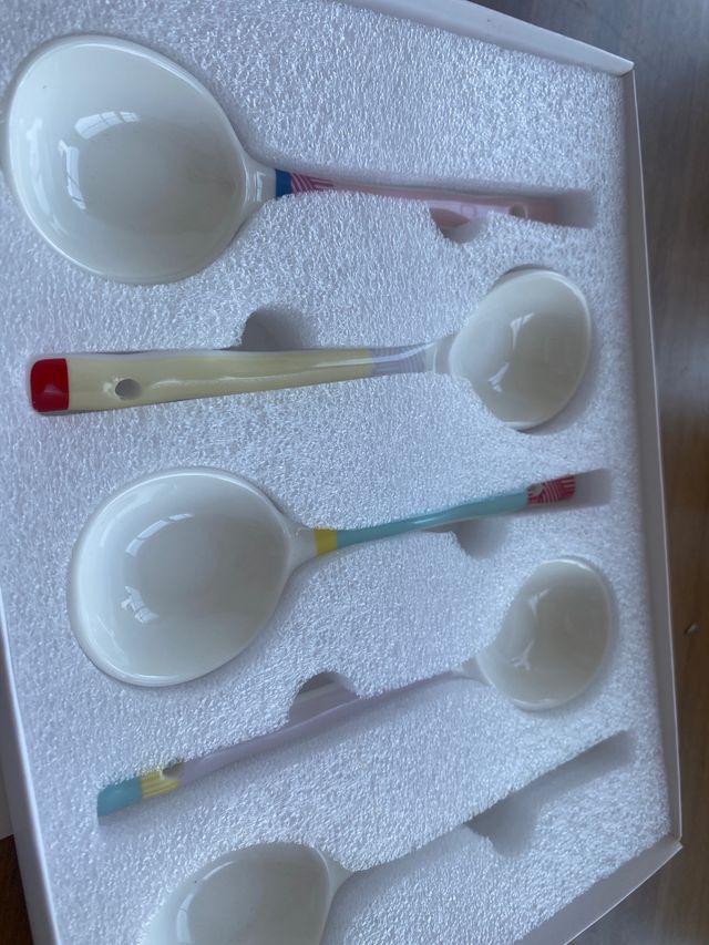 Estuche 5 cucharas cerámica diseño de japon