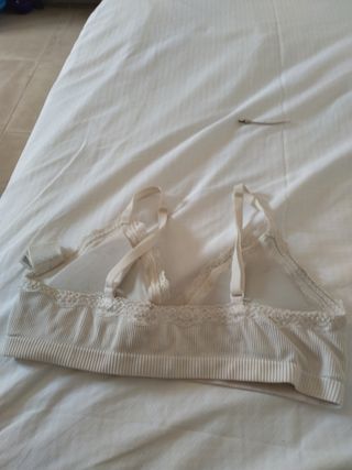 Top H&M blanco con puntilla Talla L