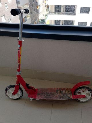 Patín Boomerang Rojo