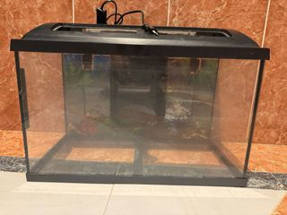Acuario 40L con luz LED