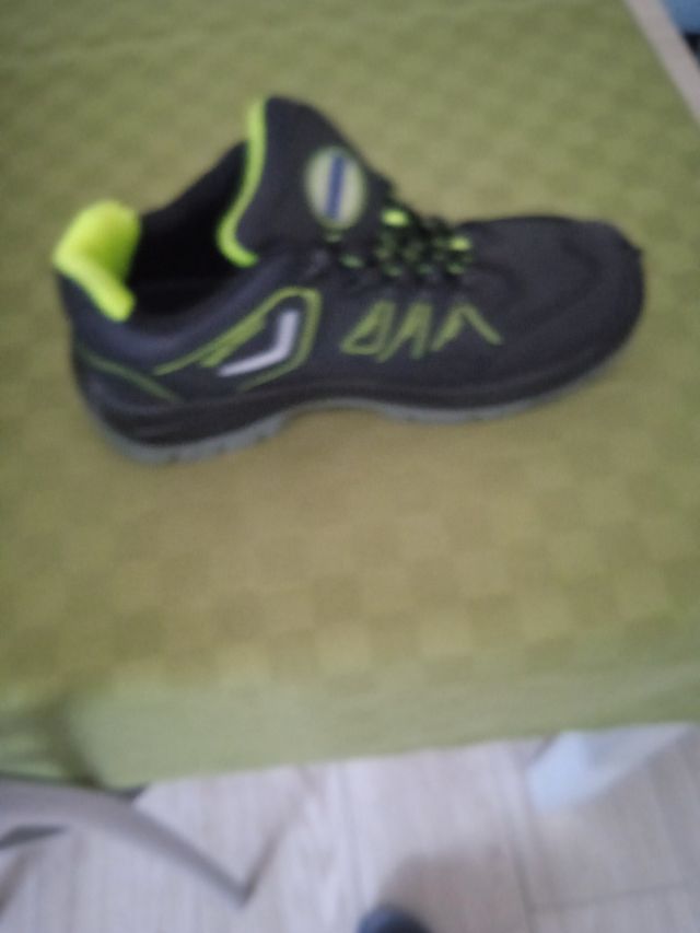 Scarpe SHELLTECH