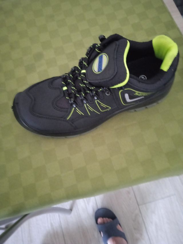 Scarpe SHELLTECH