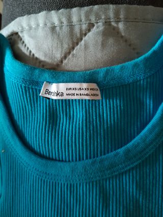 Camiseta tirantes Bershka azul mujer XS