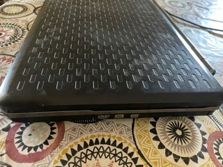 Packard Bell portátil negro i macbock air