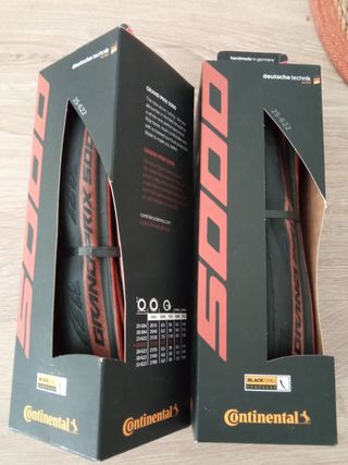 Neumáticos Continental Grand Prix 5000,Nuevos.