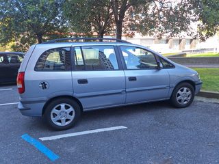 Opel Zafira 2001