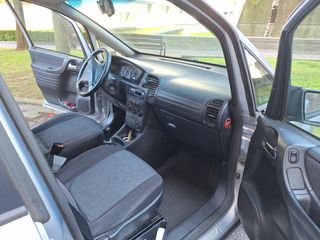 Opel Zafira 2001