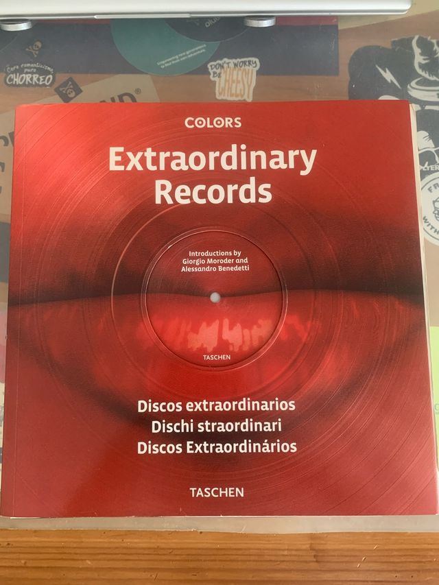 Libro Extraordinary Records Música