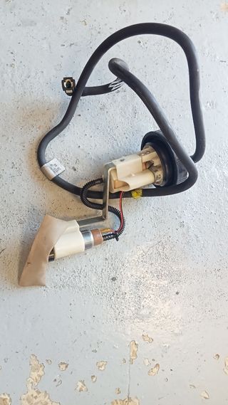 Bomba Gasolina Piaggio X7 125/300