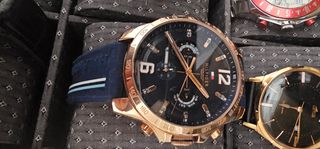 Reloj Tommy Hilfiger Azul y Dorado