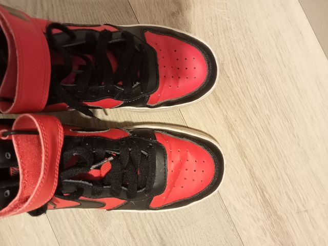 Scarpe Nike Rosse e Nere Tg 38