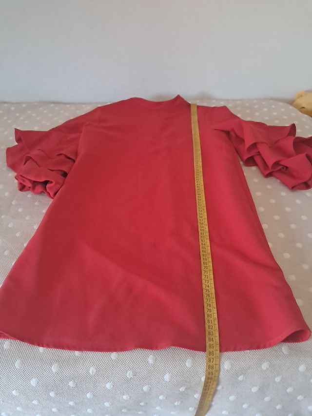 Vestido Zara Rojo con Mangas Acampanadas 3/4