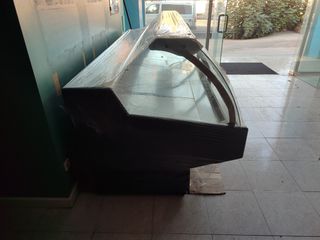 Vitrina frio de carnicería, pollería y charcutería