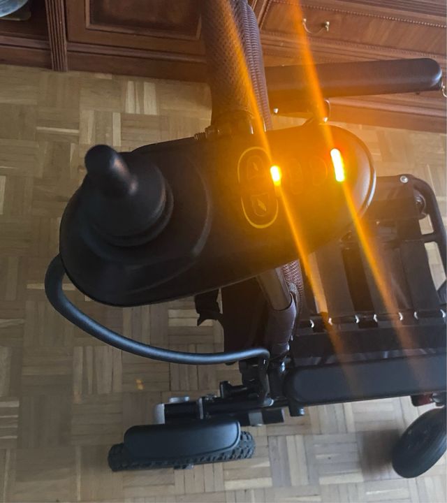 Silla de Ruedas Eléctrica Negra