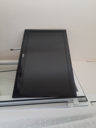 Televisor LG Negro no smart TV no tengo mando